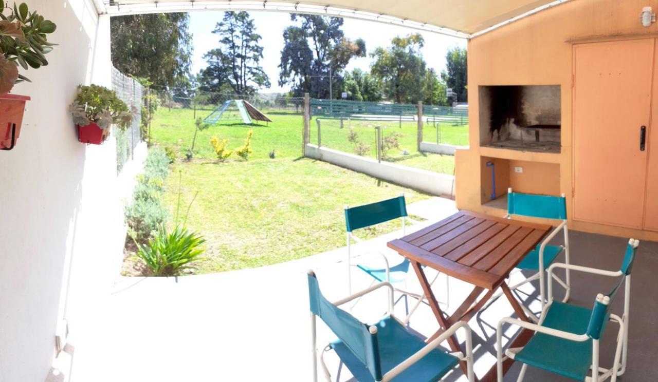 Ananda Apart Tandil - Dptos En Alquiler Temporario エクステリア 写真